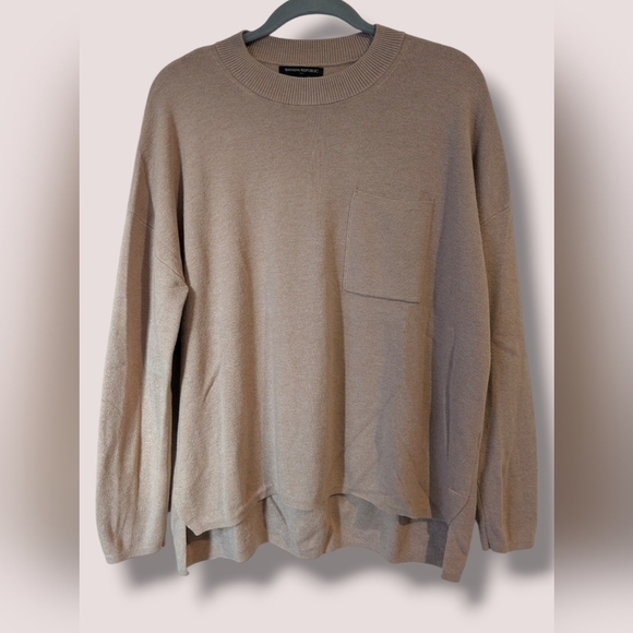 Banana Republic Men's Camel High-Low Crewneck Pocket Pullover Sweater Comfort